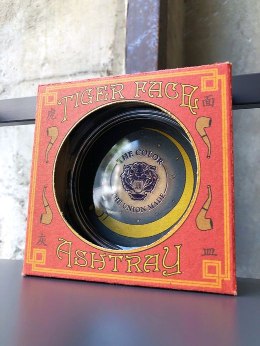 THE UNION TCL00074 / TIGER GLASS ASHTRAY / NAVY