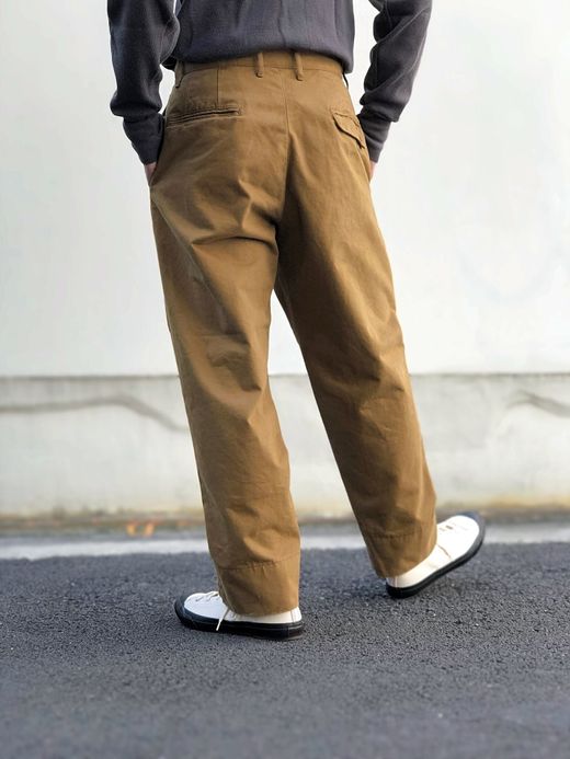 ANACHRONORM AN011 / TUCK WIDE TROUSERS / TAN