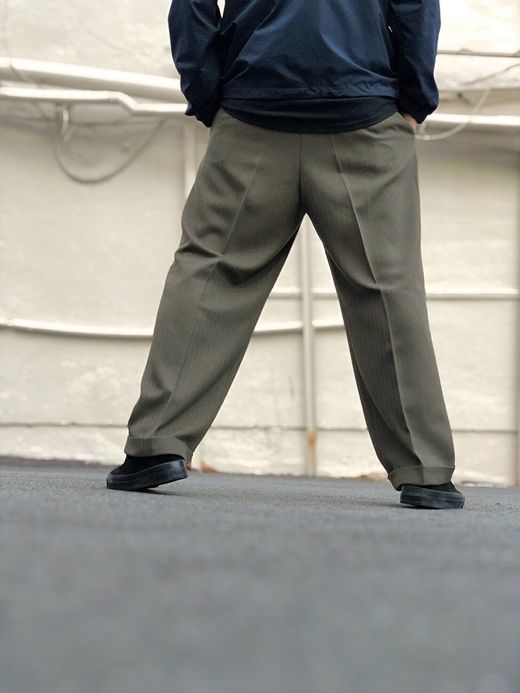 VOO VOO-877 / VOOMAL SUITS 2 / OLIVE