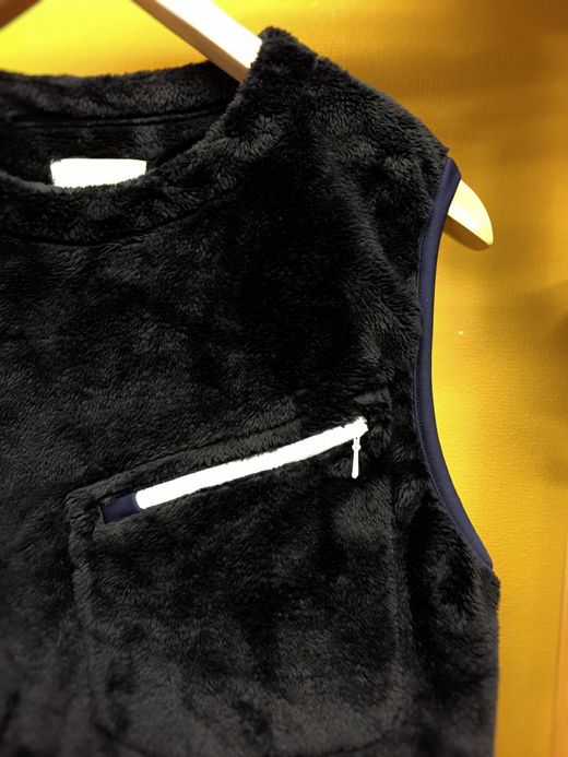 VOO Miracle Fur Vest / black