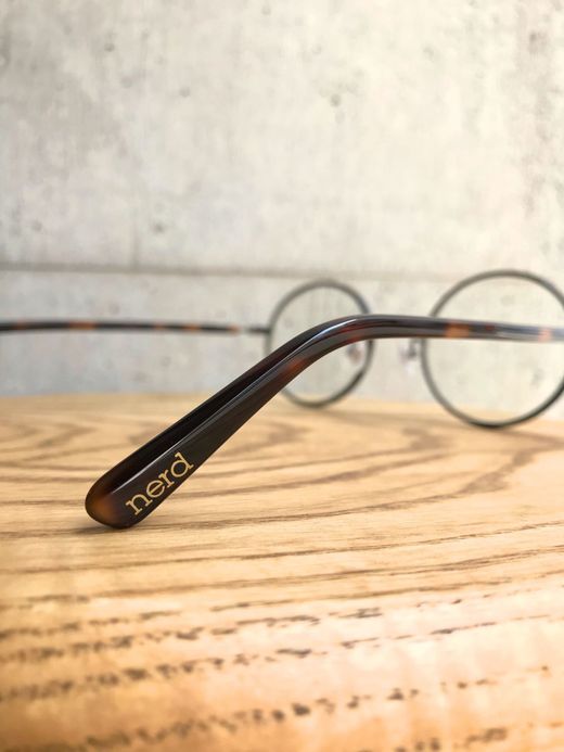 VOO VOO-1003 / CLEVER "NERD" / BROWN