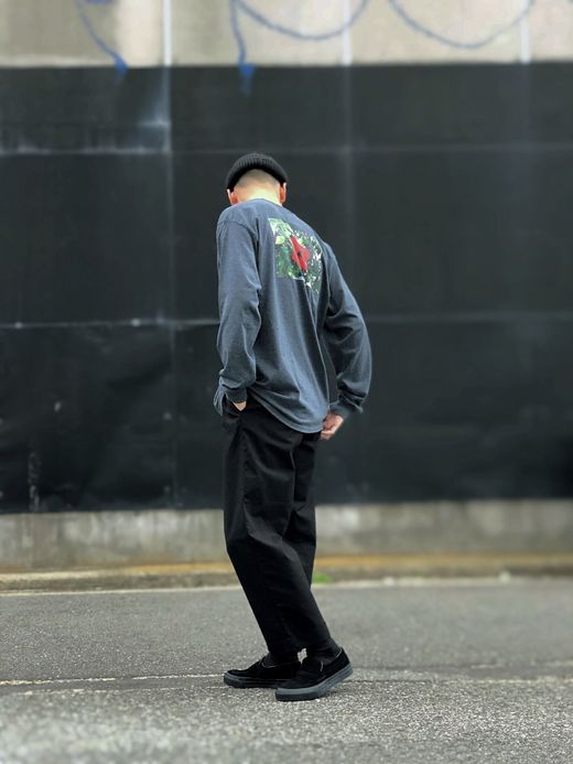 LOOKER LOOK.73 / HIBISCUS LONG TEE / C.GRAY