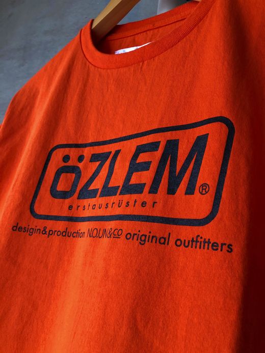 NECESSARY or UNNECESSARY 90011403 / OZLEM TEE S/S / ORANGE