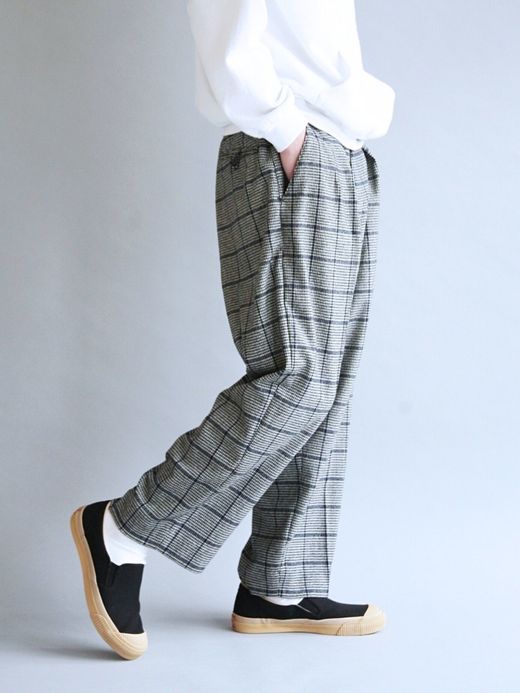 ANACHRONORM AN042 / TUCK WIDE PANTS / BLUE