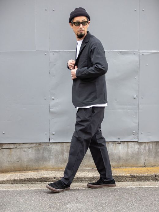  425193 / TECH TAILORED JACKET / BLACK
