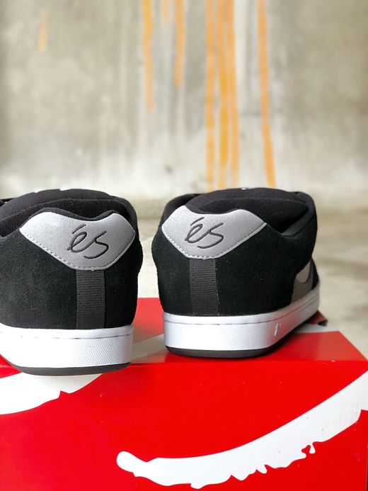 es 51010139553 / ACCEL OG / BLACK/CHARCOAL