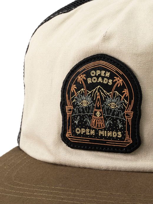 ROARK REVIVAL RH480 / OPEN ROADS TRUCKER / OFF WHITE