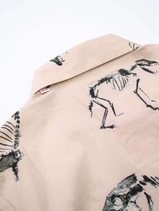 GLOBE DION AGIUS TASI SS SHIRT / SAND