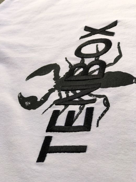 TENBOX TONY SCORPION TEE / WHITE