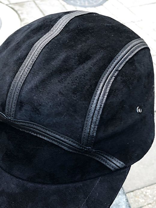  IA-00318 / INSIDEOUT SUEDE LONG BILL CAP / BLACK