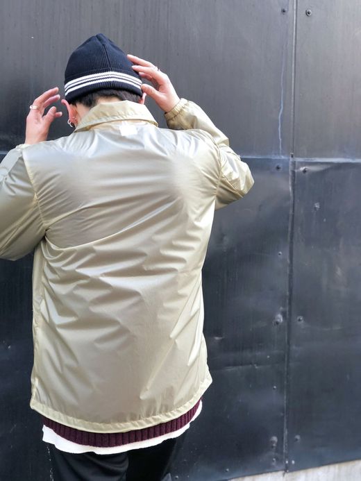 NECESSARY or UNNECESSARY Rip Coach / beige