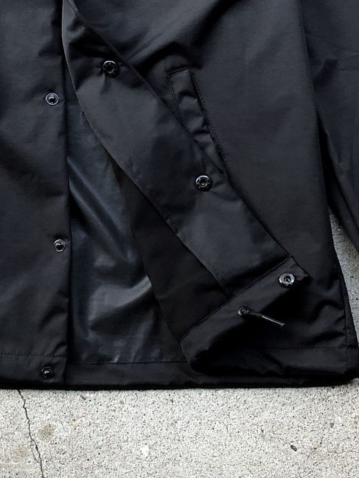 LOOKER LOOK.86 / RAINY DAY WOMAN ESCORT HOOD COACH JKT / BLACK/WHITE