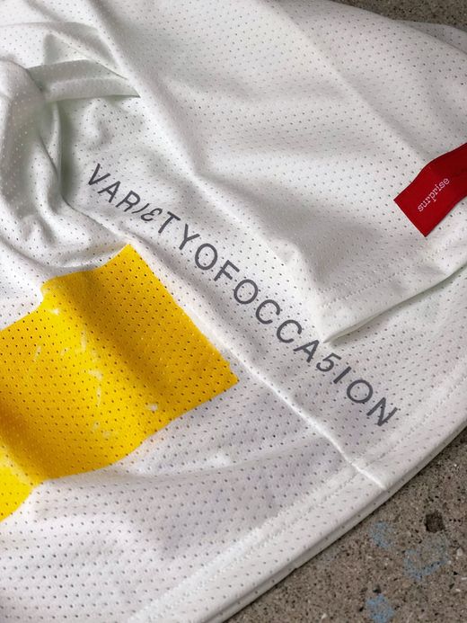 VOO VOO-906 / SQUARE PAINT 4/5 / WHITE