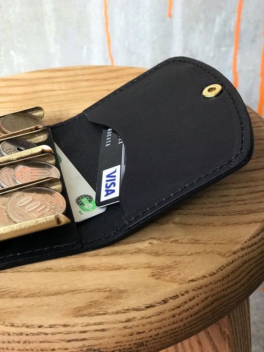 VOO VOO-988 / MAGIC LEZA CASE / BLACK