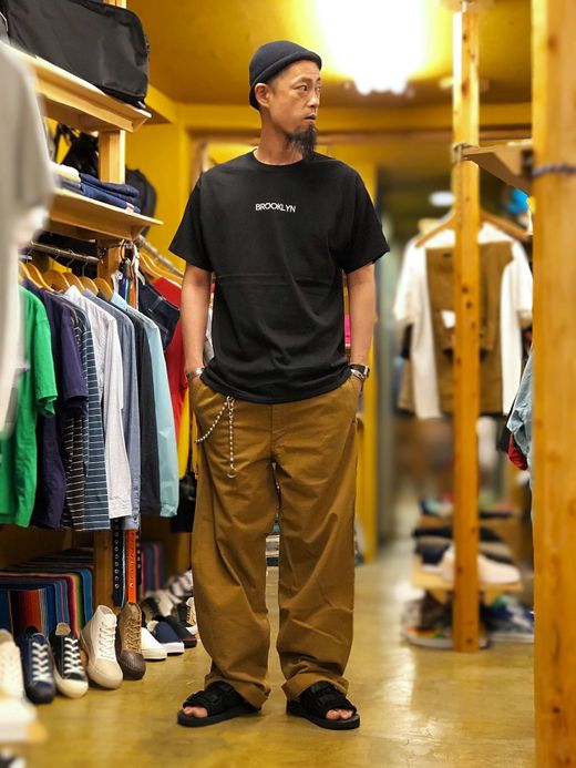 FLATBUSH Select Brooklyn EMB Tee / black