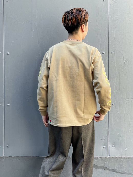 VOO VOO-1051 / M. P. J / SAND