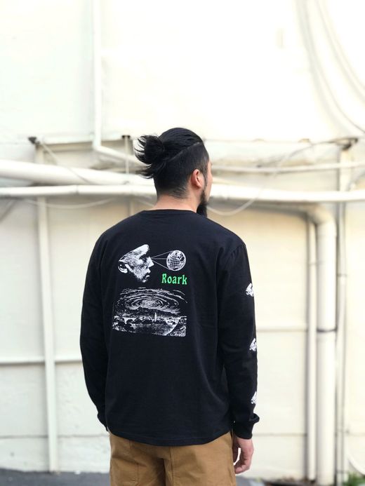 ROARK REVIVAL RLTJ601 / "WORDLY VIEW" L/S TEE / BLACK