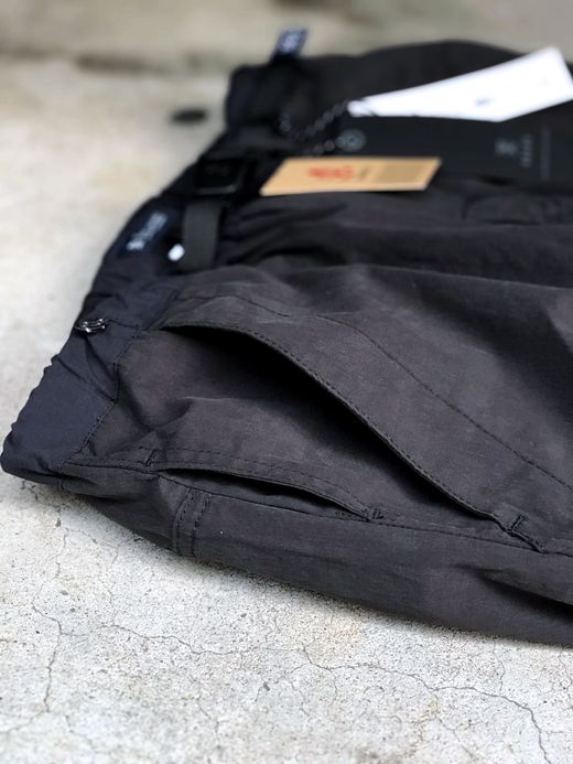 ROARK REVIVAL RPJ510 / ROARK×GRAMICCI COOLER ST TRAVEL PANTS(REGULAR FIT) / BLACK