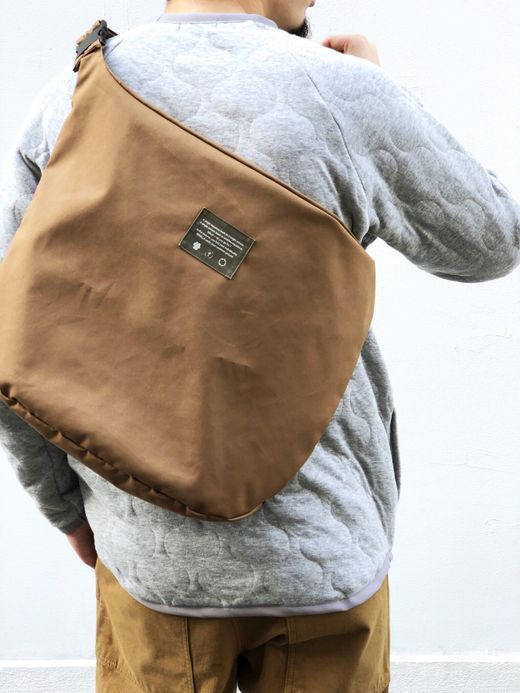 remilla R193432 / 袈裟袋 / SND.BRN