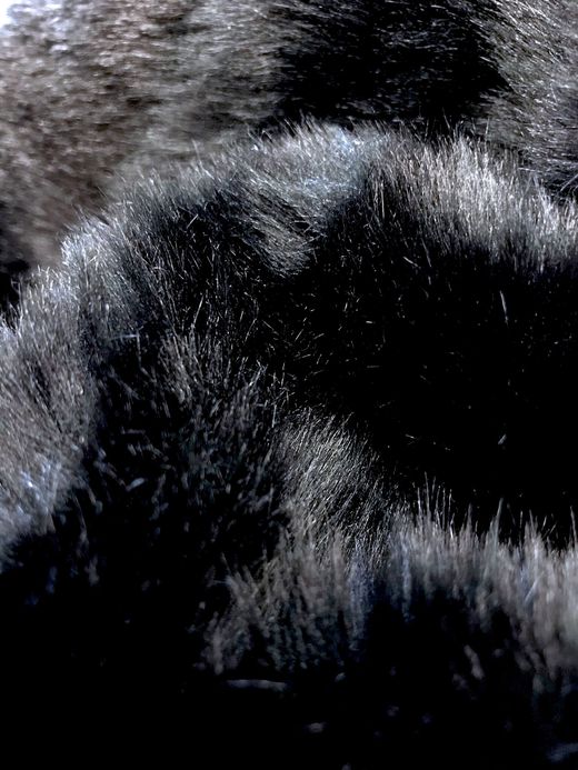  Fur Trooper / black