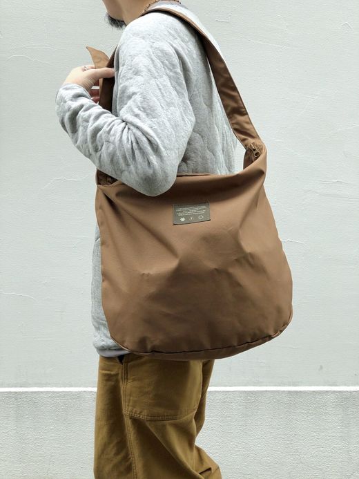 remilla R193432 / 袈裟袋 / SND.BRN