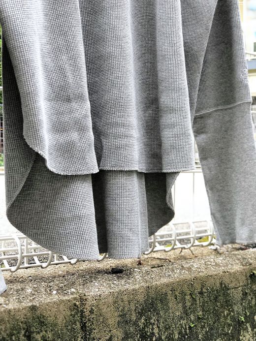 ALDIES A1901628 / BACK BUTTON BIG THERMAL / GRAY