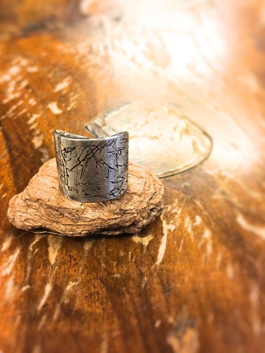 TSUNAIHAIYA Texturerized Ring "Rough" / type A