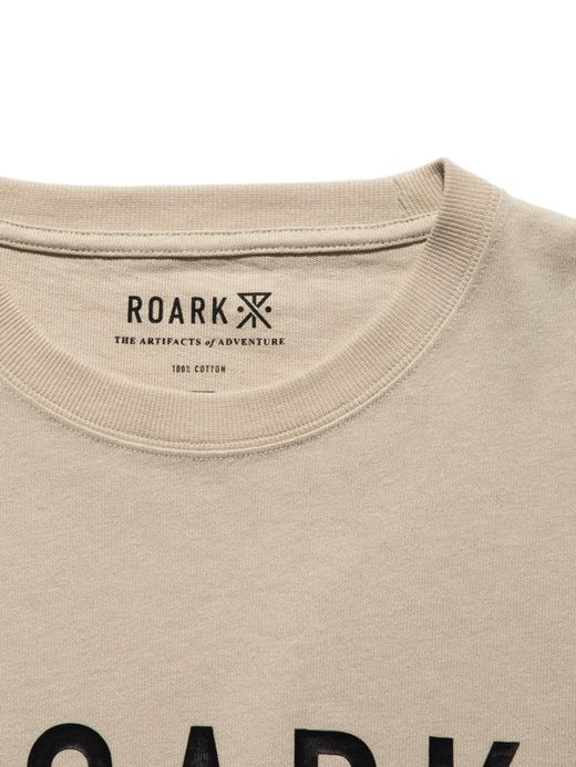 ROARK REVIVAL RTJC701 / "LOGO" TEE / BEIGE