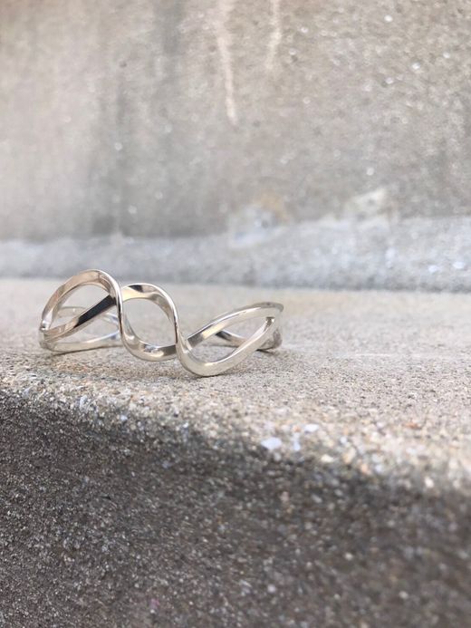 Indian Jewelry MICHAEL KIRK TWIST BANGLE