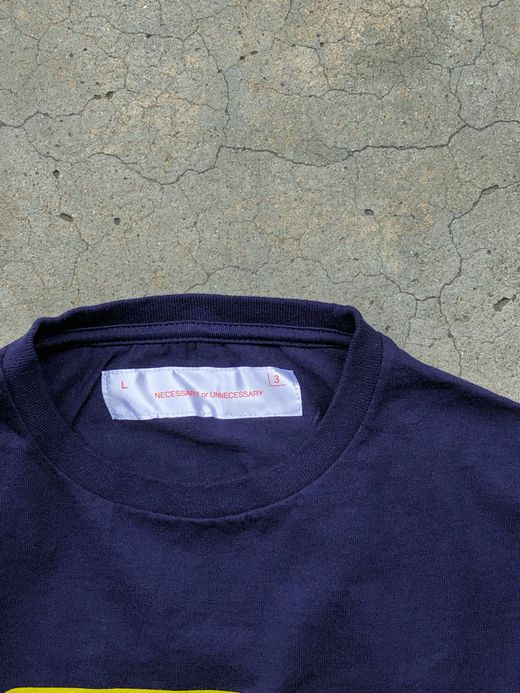 NECESSARY or UNNECESSARY 90011403 / OZLEM TEE S/S / NAVY