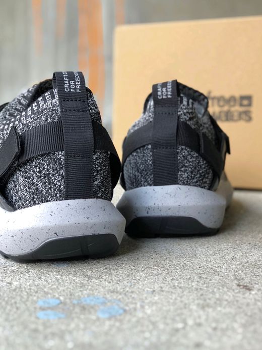 Freewaters MC-037 / FREELAND TRVL / BLACK/GREY