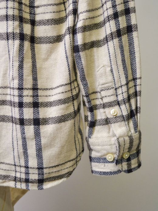 Spinner Bait 301HC / ヘリンボンチェック起毛エイタシャツ / オフホワイト