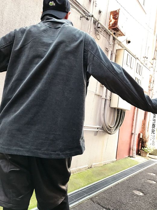 VOO Corduroy Stand JKT / charcoal