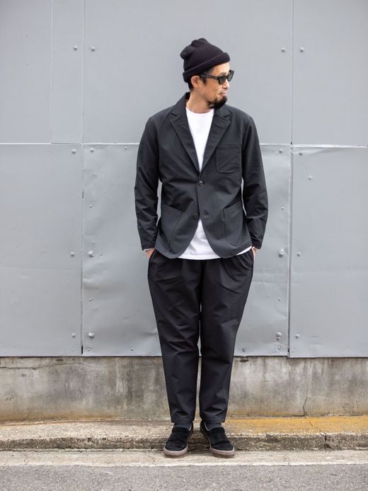  425193 / TECH TAILORED JACKET / BLACK