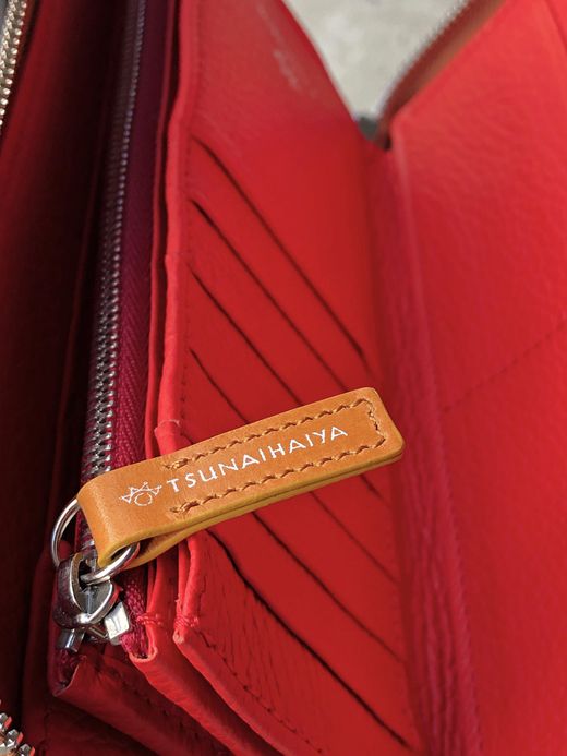 TSUNAIHAIYA BRINCADEIRA ROUND ZIP WALLET / CAMEL RED
