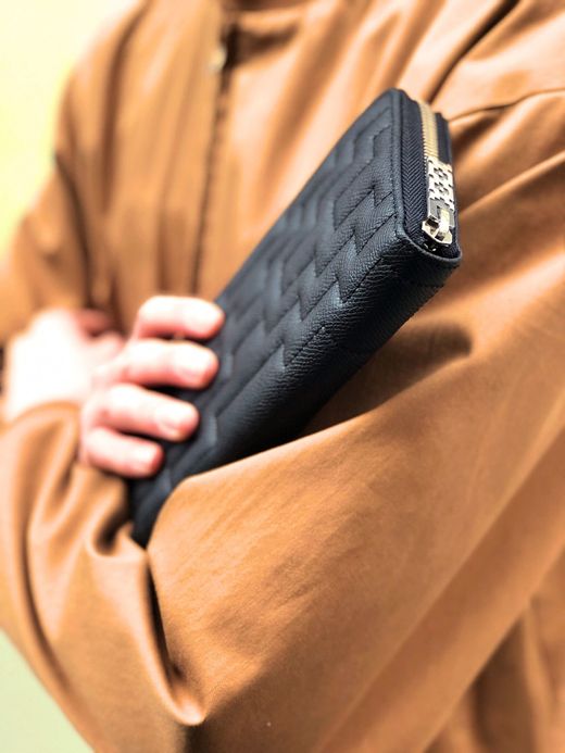 TSUNAIHAIYA FENOMENO ROUND ZIP WALLET(MAZE) / BLACK