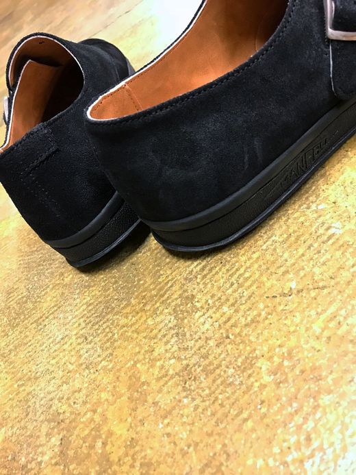 MANEBU ROAR Suede / black