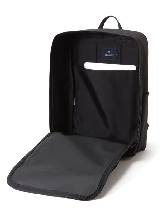 ROARK REVIVAL RBJ301 / VENTURE #01 STAND BACKPACK / BLACK