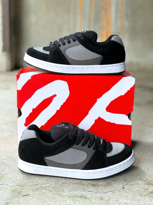 es 51010139553 / ACCEL OG / BLACK/CHARCOAL