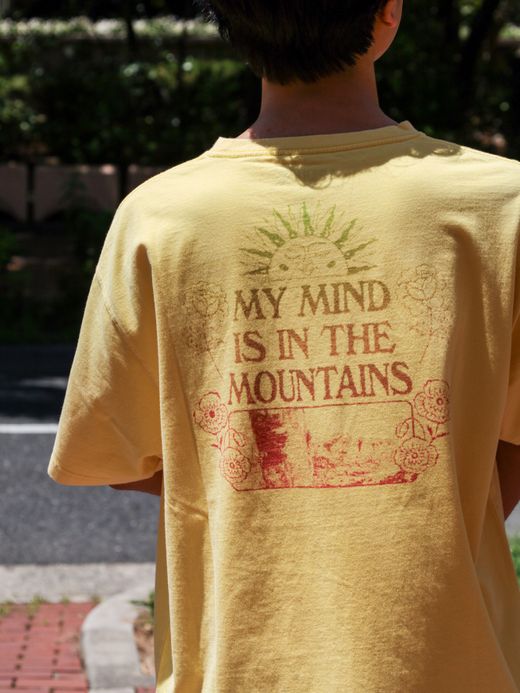 ROARK REVIVAL "MOUNTAIN MINDED" TEE / Yellow