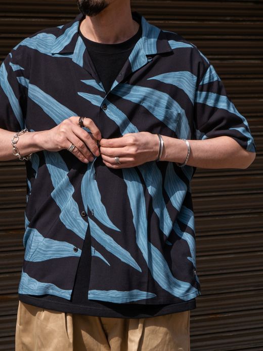 ROARK REVIVAL "PULQUE GONZO" S/S WOVEN / Black
