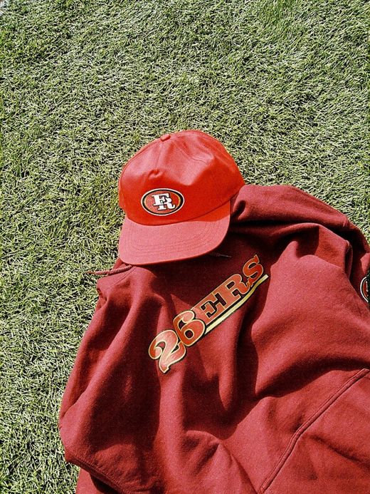 THE UNION 26ERS TEAM SWEAT / Red