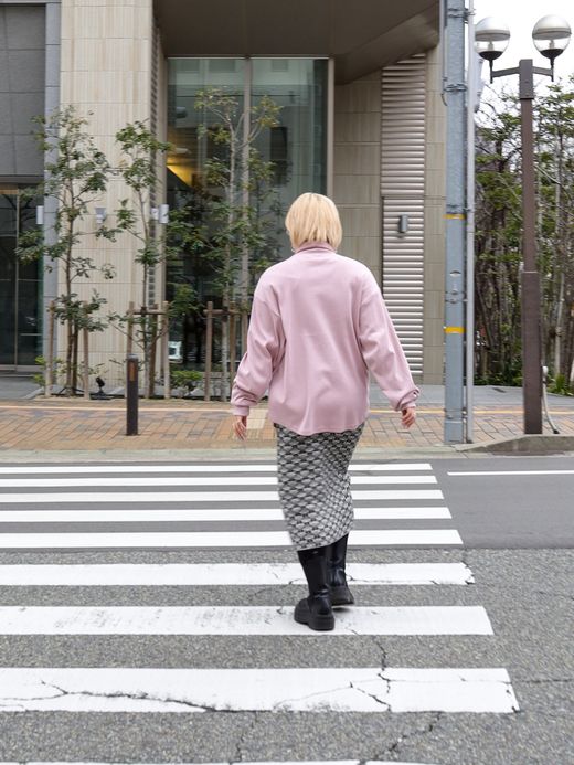 AMBERGLEAM RIB CUT TURTLE NECK / Baby pink