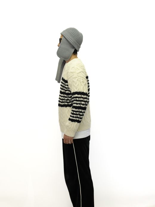 TENBOX WATERMAN SWEATER / Off white/black