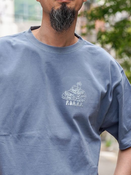 ROARK REVIVAL "ROAD TRIP CLUB" 9.3oz H/W TEE / Slate blue