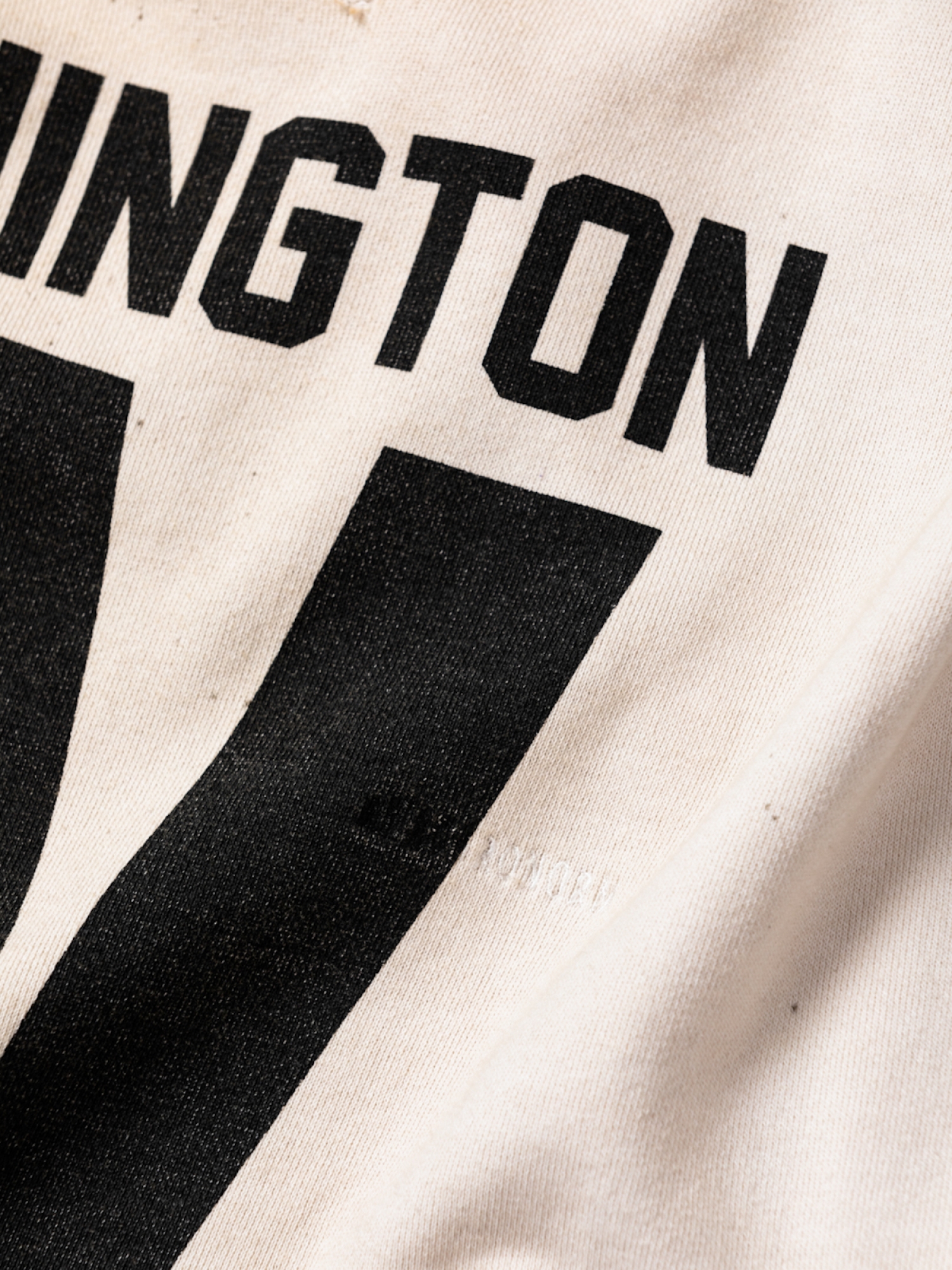 ANACHRONORM W PRINT CUT-OFF SWEAT PARKA / Off white | FLATBUSH