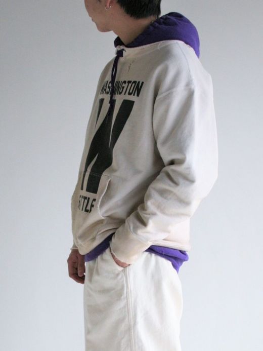 ANACHRONORM W PRINT CUT-OFF SWEAT PARKA / Off white