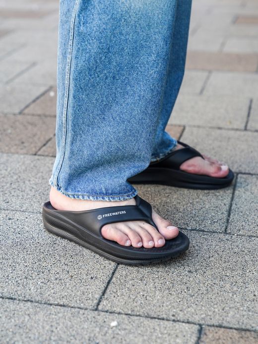 Freewaters CLOUD9 MAXX / Black