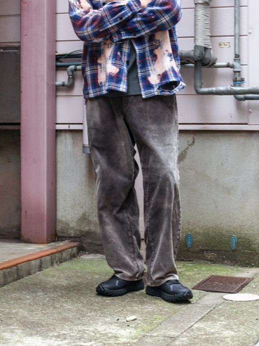 ANACHRONORM SULFUR DYED CORDUROY 5P WIDE PANTS / Sulfur black (bleached)