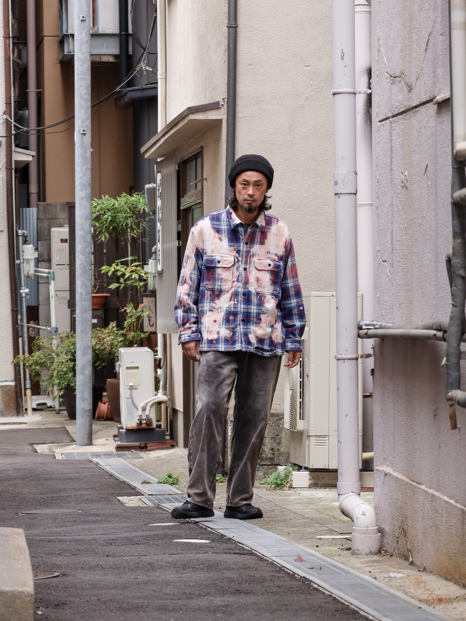 ANACHRONORM SULFUR DYED CORDUROY 5P WIDE PANTS / Sulfur black